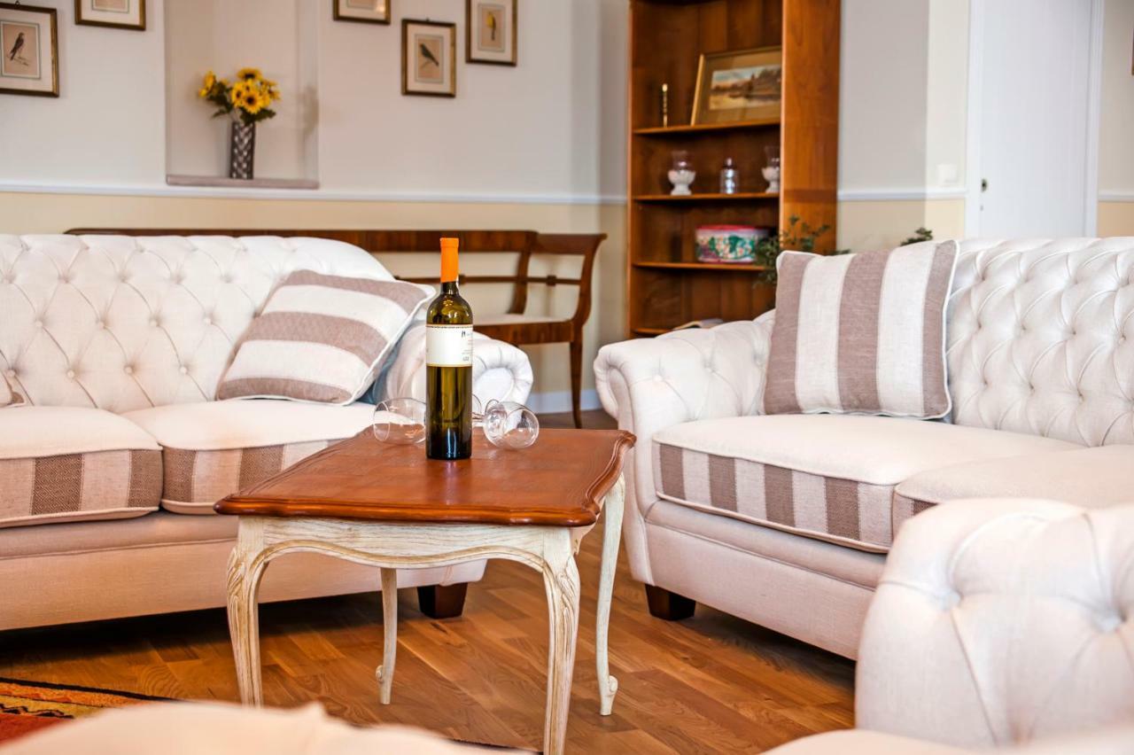 Adriatic Royal Sea View Apartment Rovinj Exteriör bild