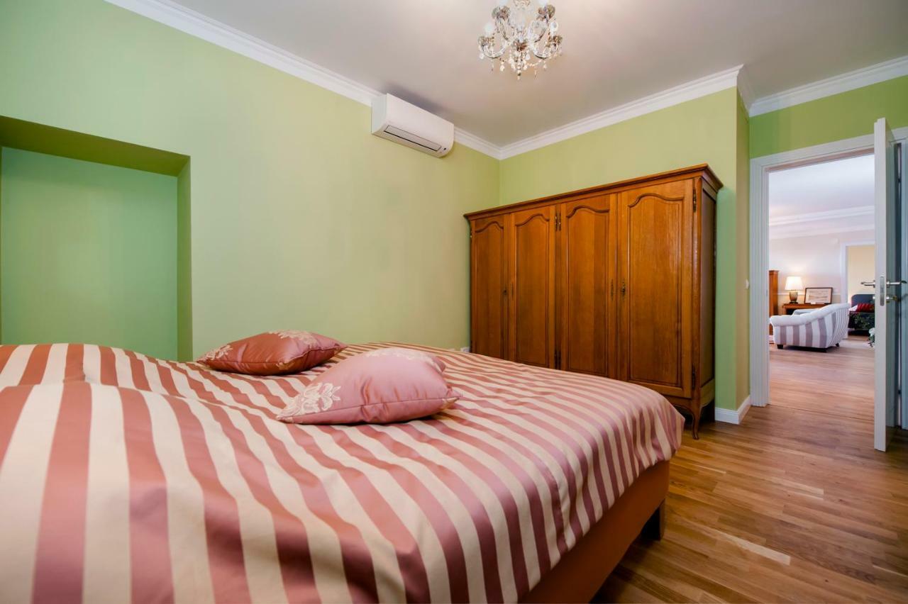Adriatic Royal Sea View Apartment Rovinj Exteriör bild